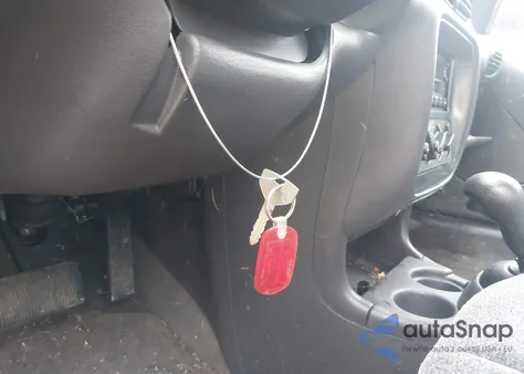 2000 Dodge Stratus Se from USA, damaged, VIN 1B3EJ46X3YN265266